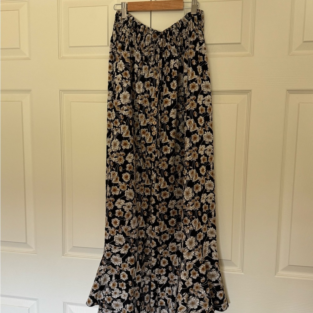 Carly Jean Los Angeles Black Floral Maxi Skirt with Cream and Brown Flowers